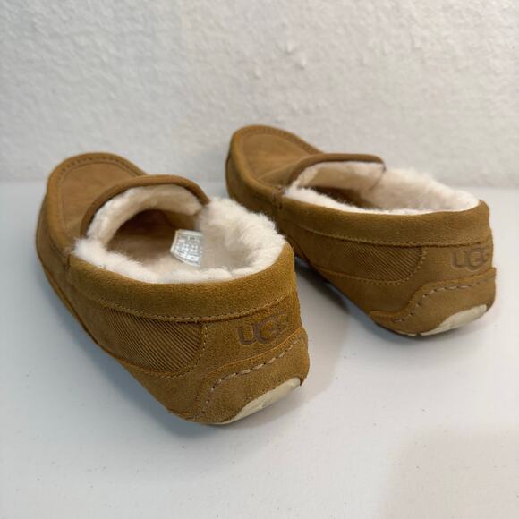 UGG Men’s Ascot Corduroy II Chestnut Sheepskin Suede Shearling Slippers Size 10 main image 8